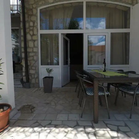 Apartment Tommi