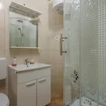 Tommi Apartment