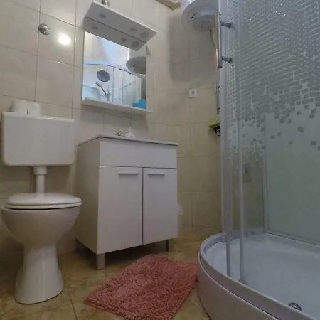 Tommi Апартаменты *